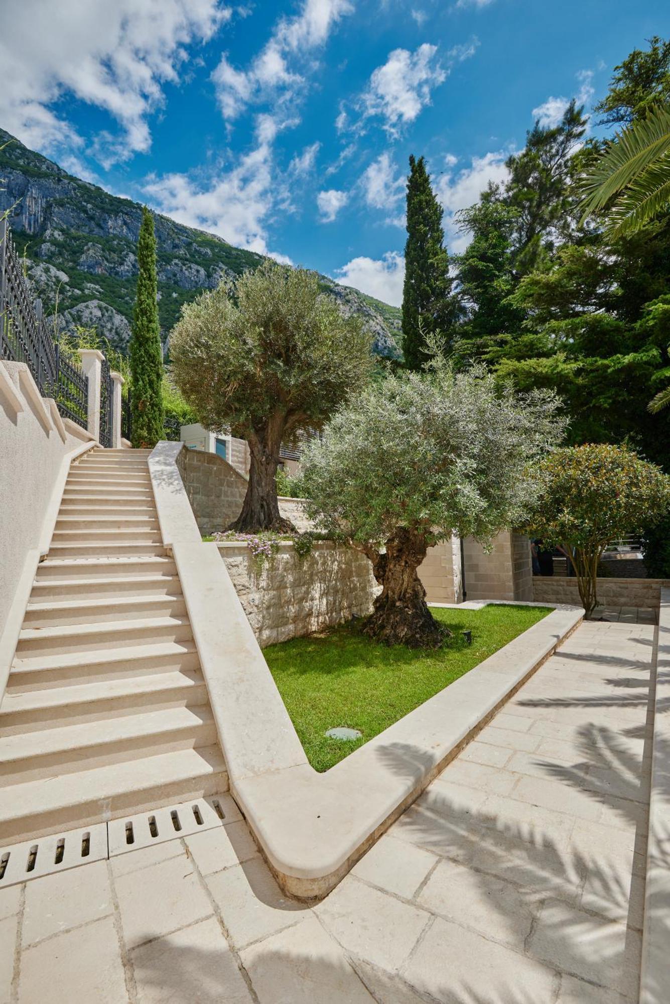 Hotel Forza Mare Kotor Exterior photo