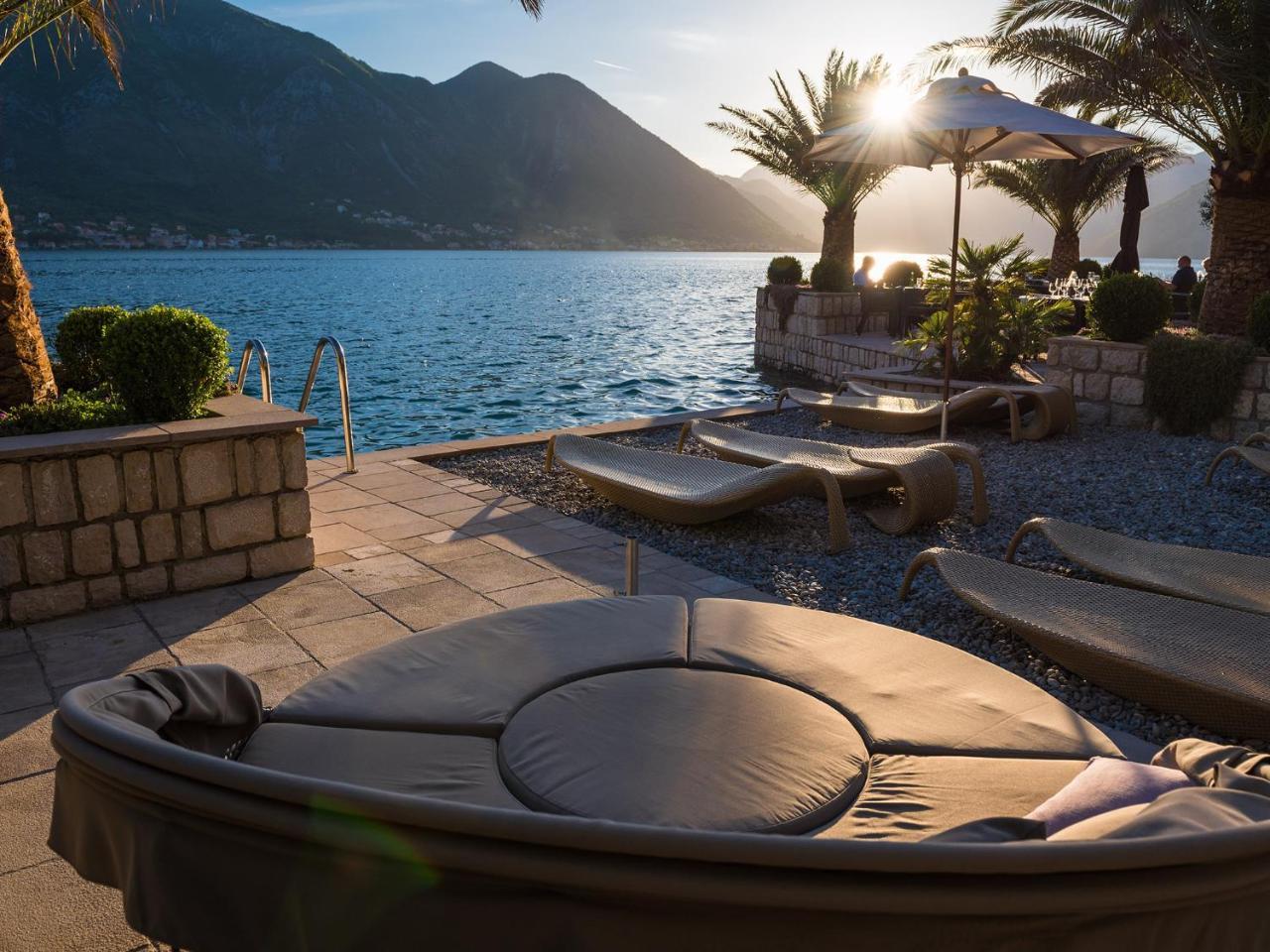 Hotel Forza Mare Kotor Exterior photo